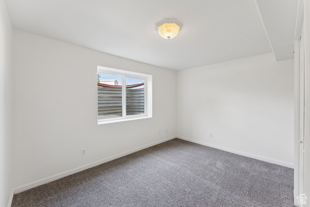 8526 S NUTWOOD CIR Sandy, UT 84094