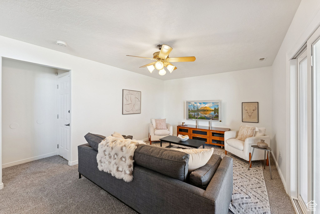 8526 S NUTWOOD CIR Sandy, UT 84094