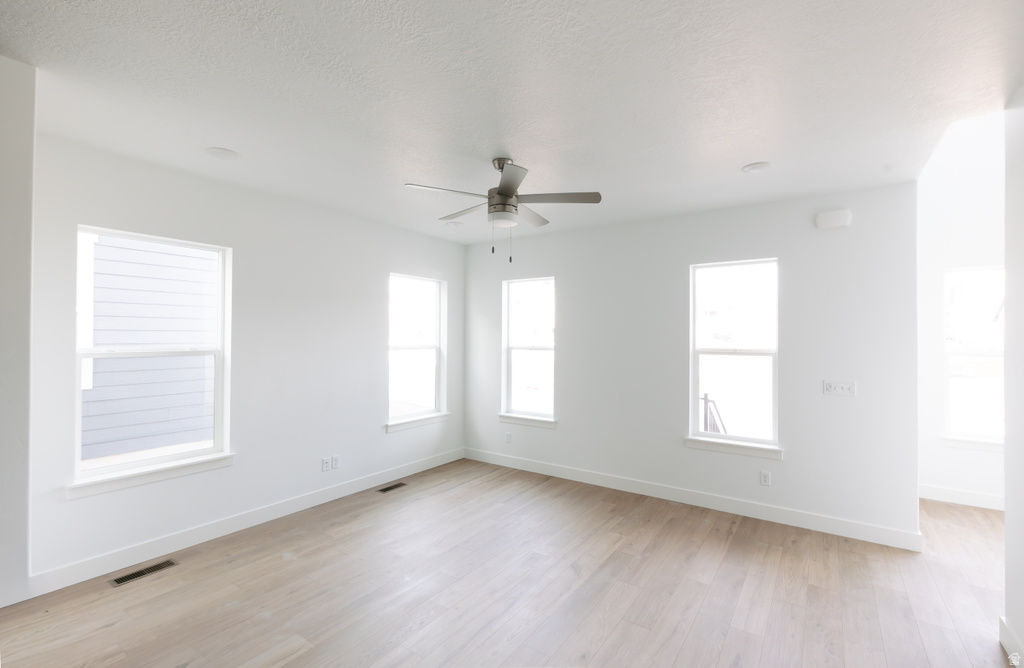 1447 W SKYLINE DR #913 Saratoga Springs, UT 84045