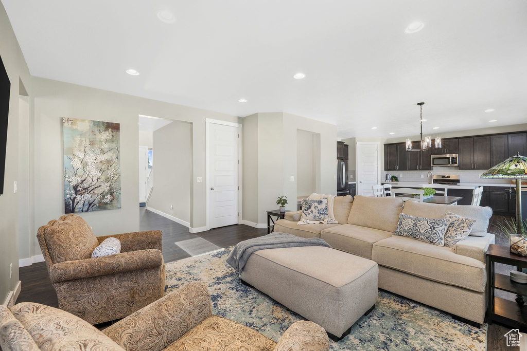 Photo 3 for MLS #2111231 at 2413 N Eurasian Crane Rd