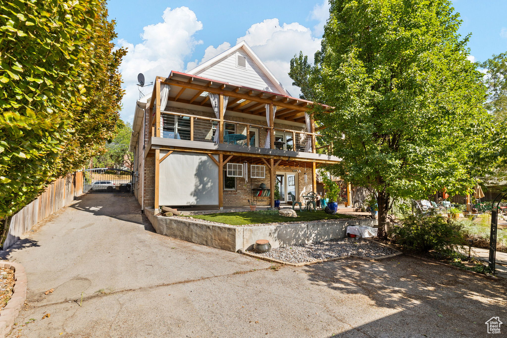 Photo 29 for MLS #2111245 at 377 N Center St