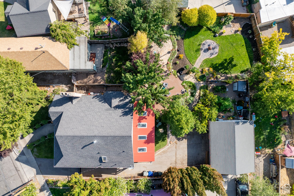 Photo 37 for MLS #2111245 at 377 N Center St