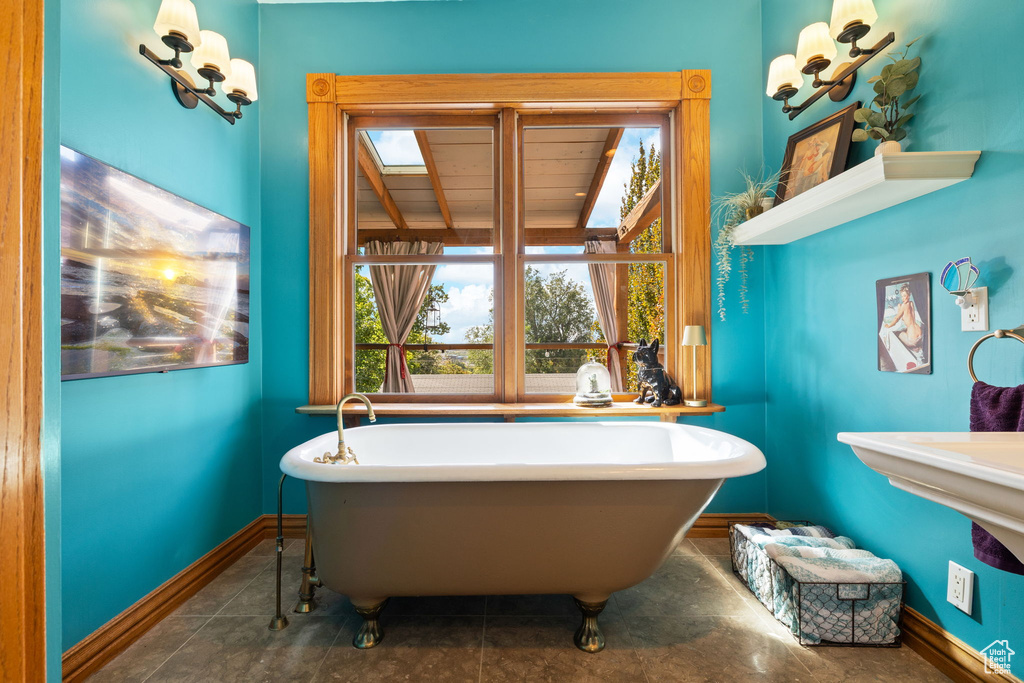 Photo 16 for MLS #2111245 at 377 N Center St