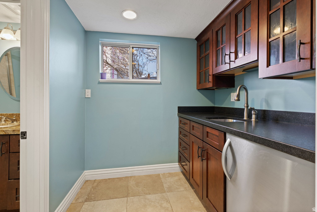 377 N CENTER ST Salt Lake City, UT 84103