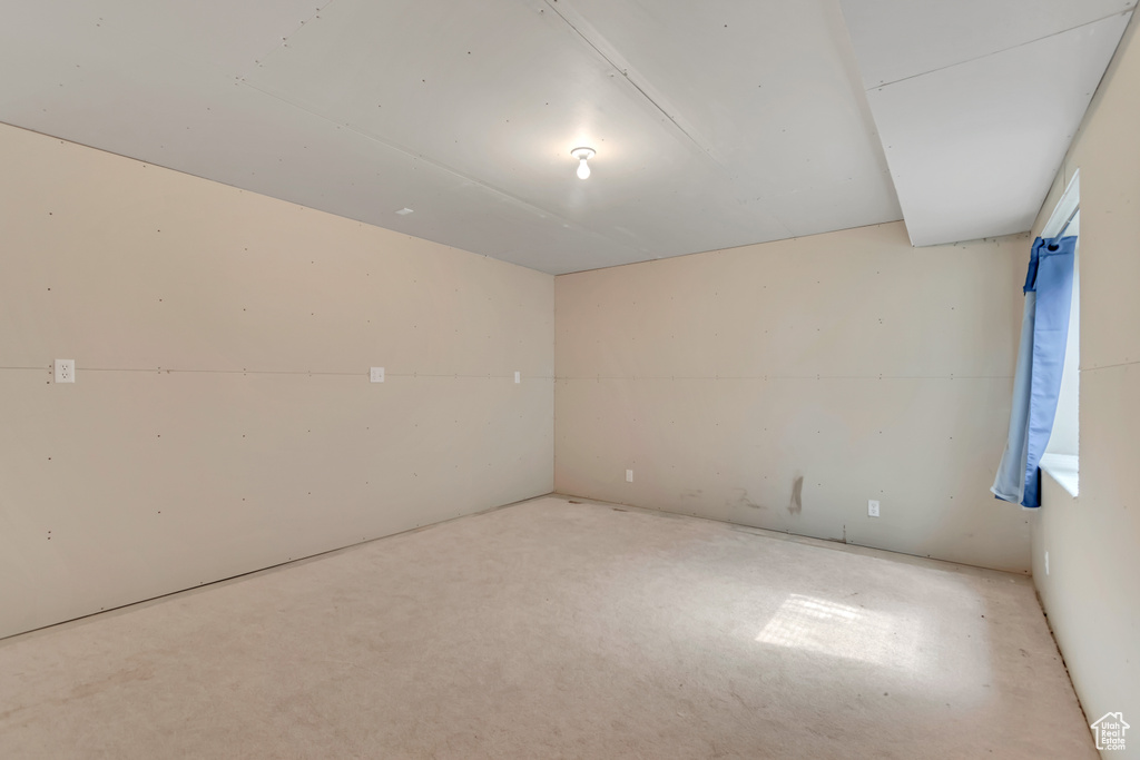 1456 W CORNERSTONE DR South Jordan, UT 84095