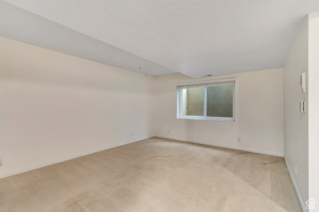 1456 W CORNERSTONE DR South Jordan, UT 84095