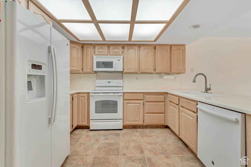 1456 W CORNERSTONE DR South Jordan, UT 84095