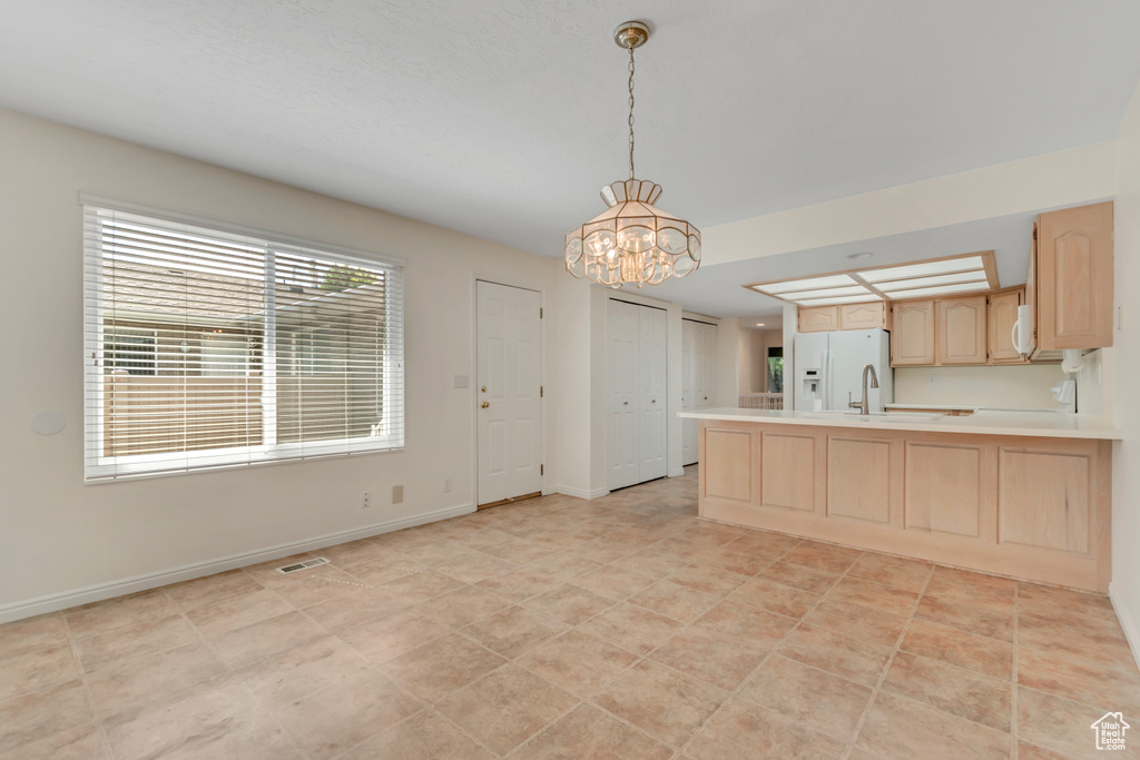 1456 W CORNERSTONE DR South Jordan, UT 84095