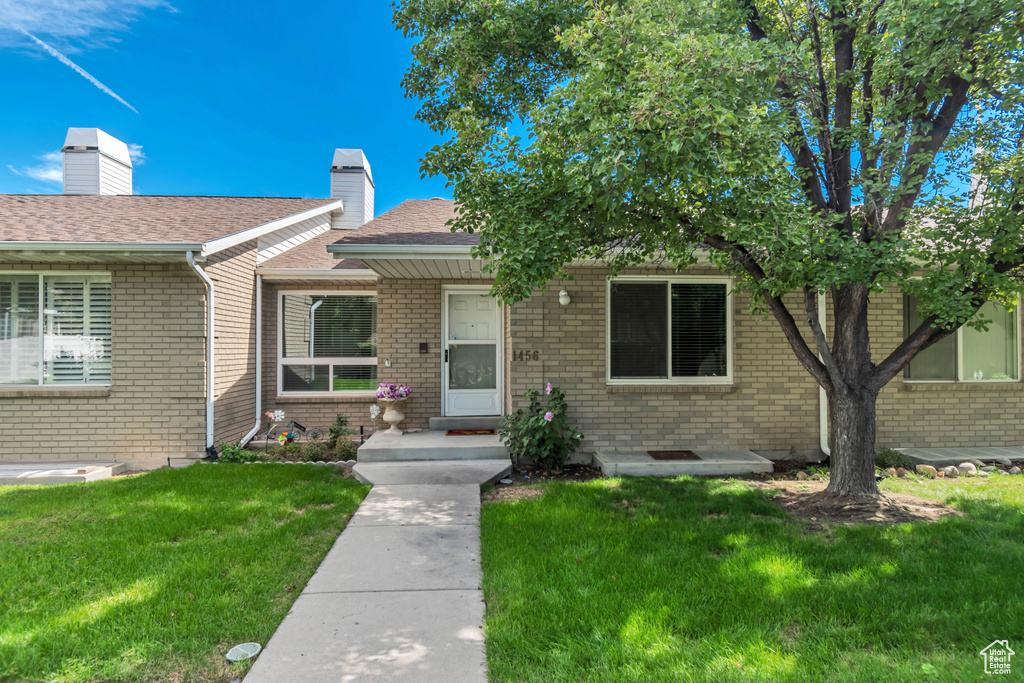 1456 W CORNERSTONE DR South Jordan, UT 84095