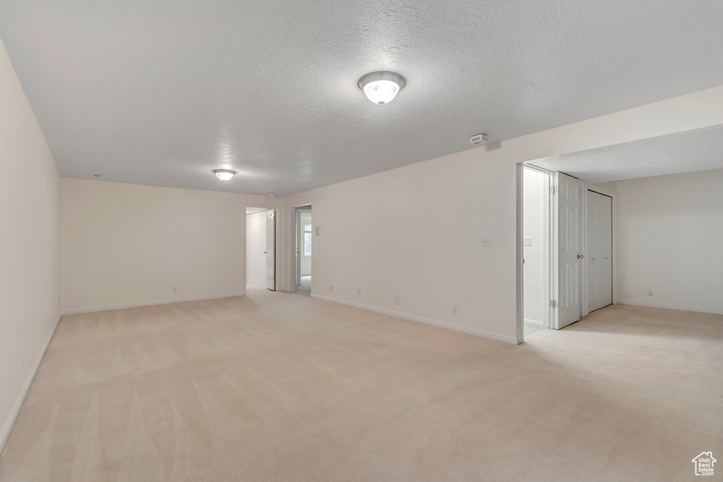 1456 W CORNERSTONE DR South Jordan, UT 84095