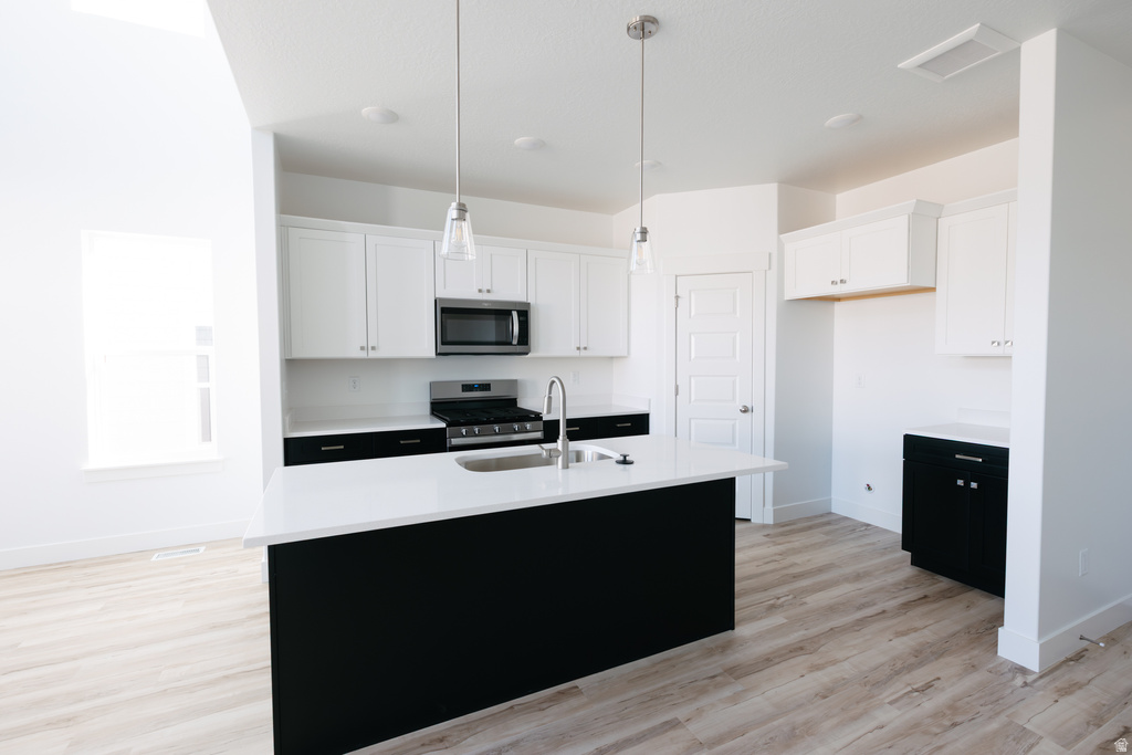 1451 W SKYLINE DR #912 Saratoga Springs, UT 84045