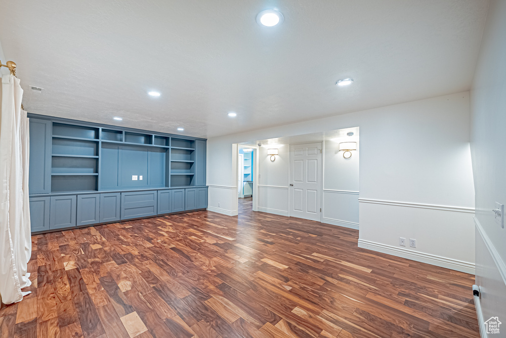 10329 S EDGECLIFF Sandy, UT 84092