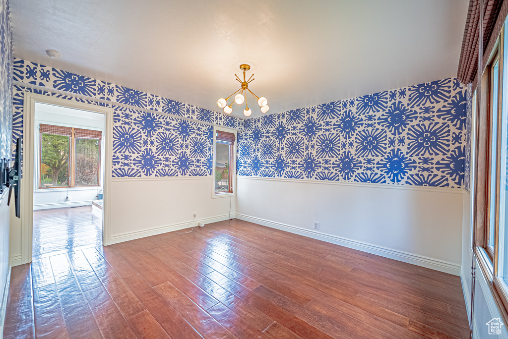 10329 S EDGECLIFF Sandy, UT 84092