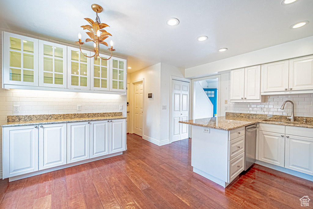 10329 S EDGECLIFF Sandy, UT 84092