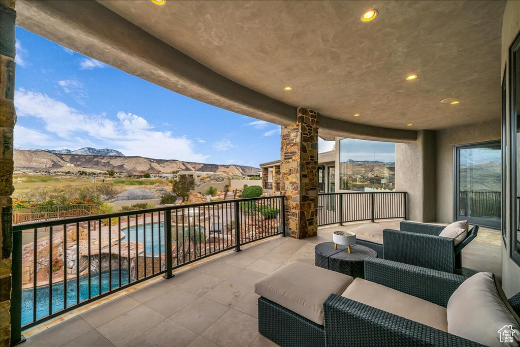 Photo 33 for MLS #2111299 at 2196 W Long Sky Dr