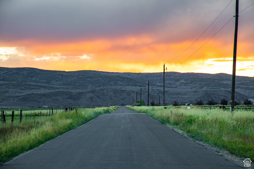 396 W ROB YOUNG LN Oakley, UT 84055