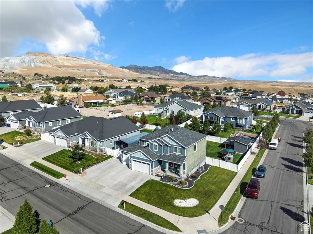 7464 W HALL CROSSING DR Herriman, UT 84096