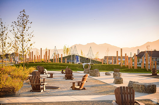 Photo 19 for MLS #2111323 at 11277 S Lake Run Rd #127