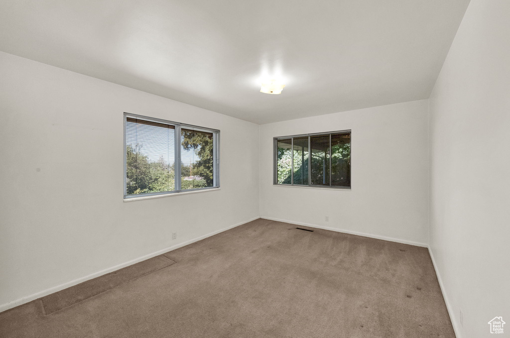 Photo 8 for MLS #2111327 at 4470 S 2700 East