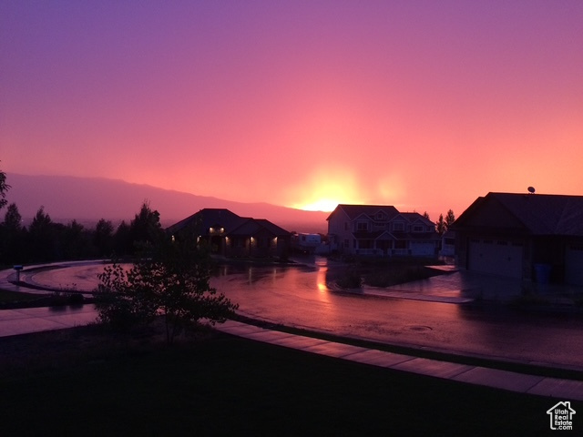 Photo 2 for MLS #2111332 at 628 E Cove St