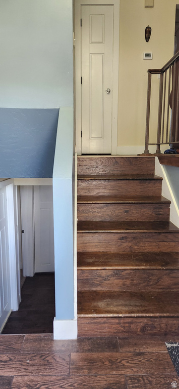 4533 S KNIGHTSBRIDGE RD Taylorsville, UT 84129