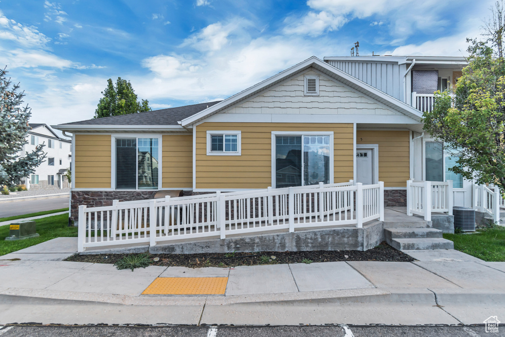 1843 E COSMOS DR #D5 Eagle Mountain, UT 84005