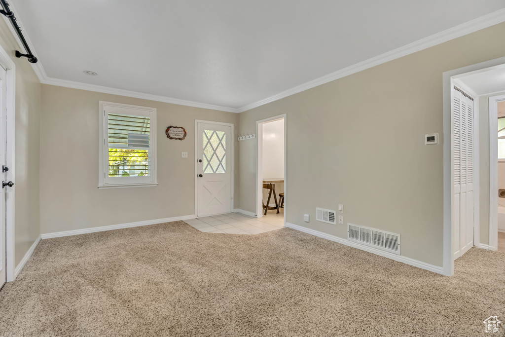 Photo 5 for MLS #2111349 at 965 E 39th St