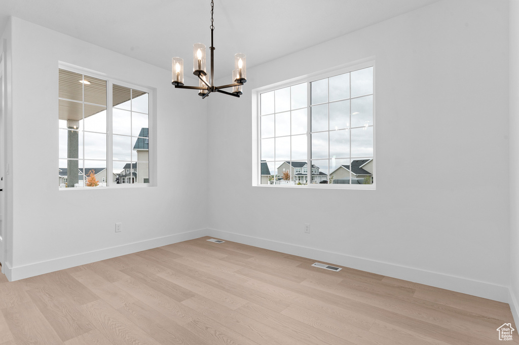 Photo 13 for MLS #2111353 at 3186 W 2600 North