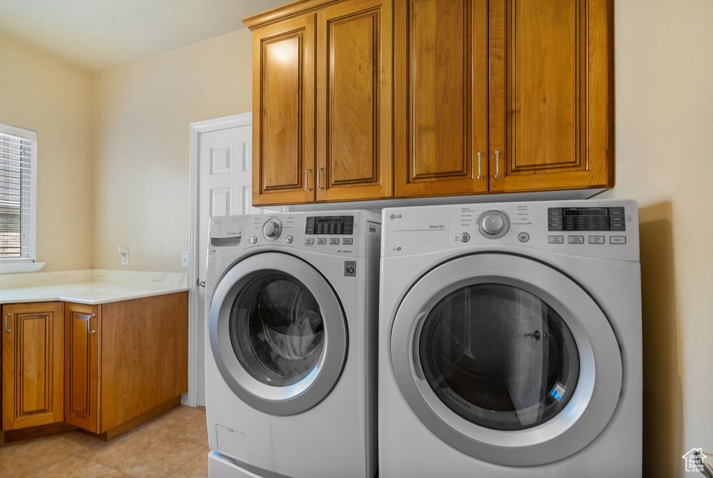 10027 S BIRDIE WAY South Jordan, UT 84009