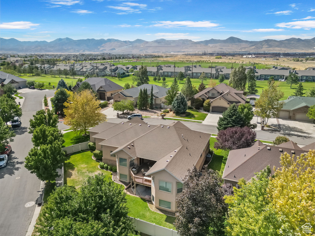 10027 S BIRDIE WAY South Jordan, UT 84009