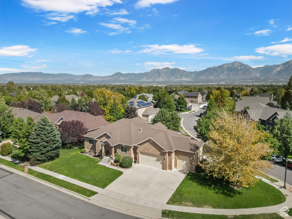 10027 S BIRDIE WAY South Jordan, UT 84009