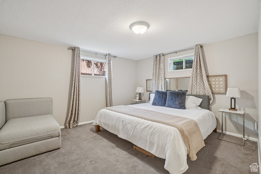 2451 E MURRAY HOLLADAY RD Holladay, UT 84117