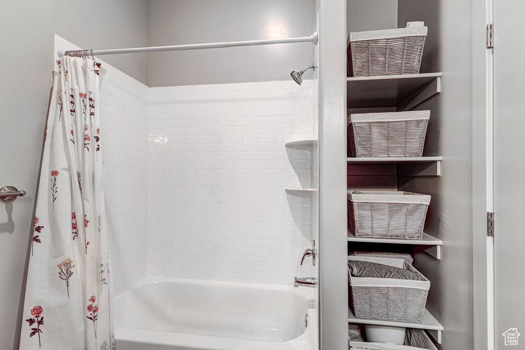 Photo 13 for MLS #2111361 at 1167 E Telegraph St #A-305