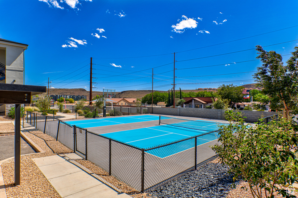 Photo 20 for MLS #2111361 at 1167 E Telegraph St #A-305