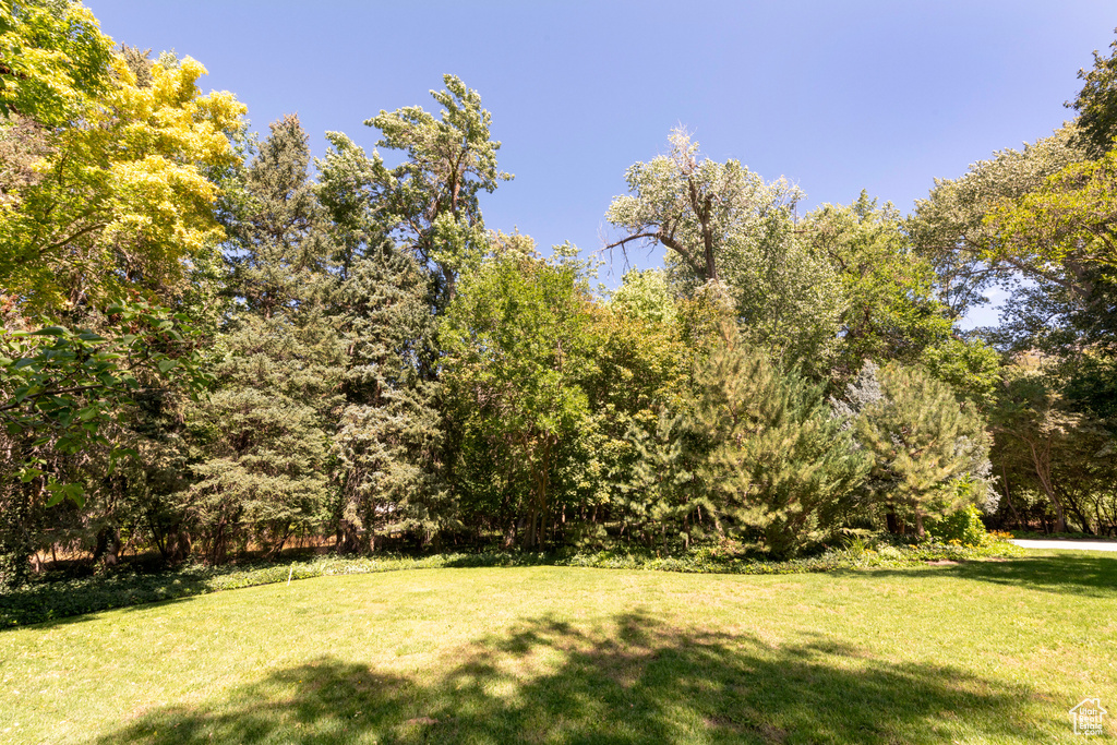 2318 E WALKER LN Holladay, UT 84117