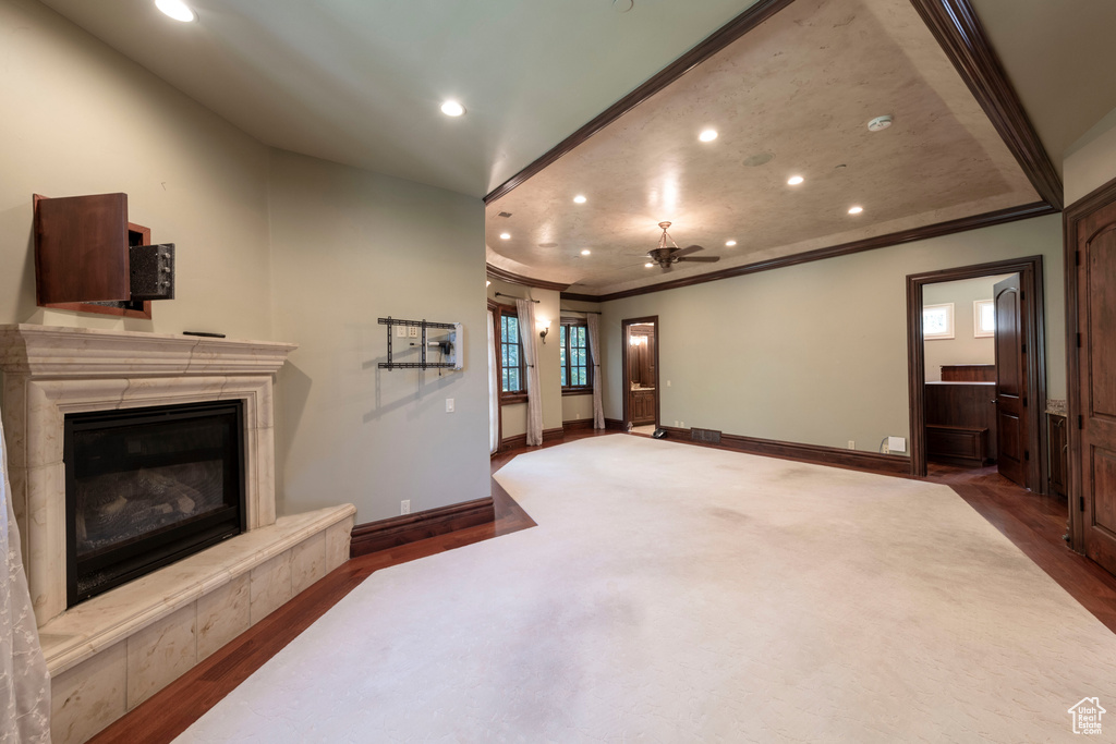 2318 E WALKER LN Holladay, UT 84117