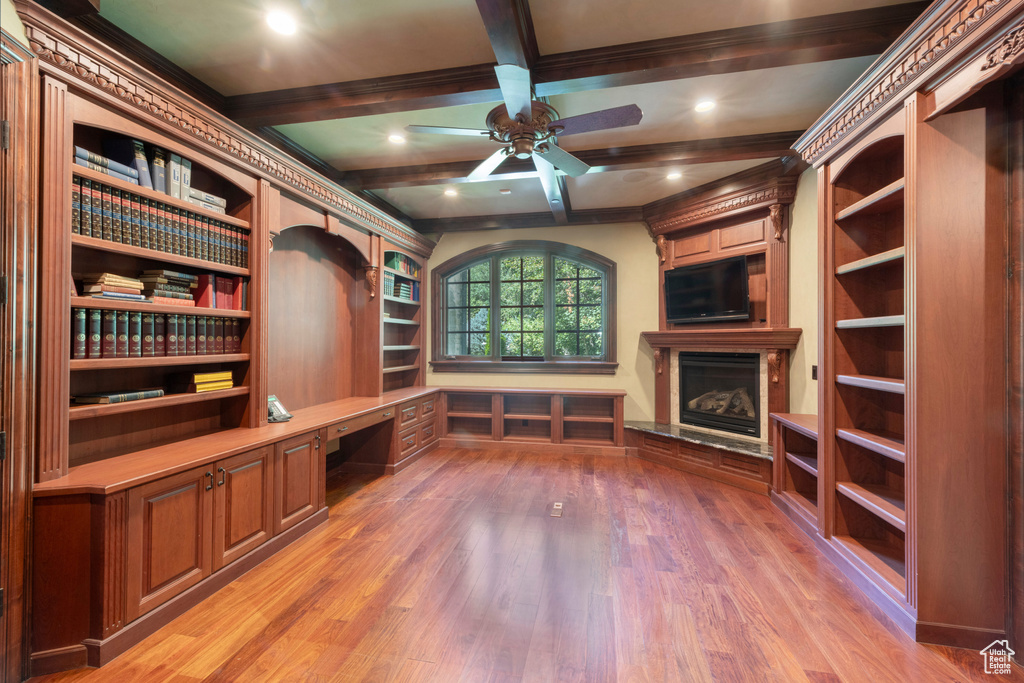 2318 E WALKER LN Holladay, UT 84117