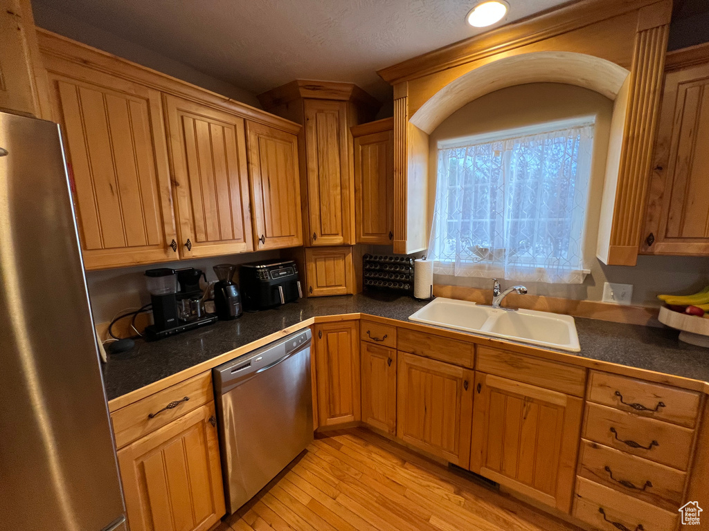 Photo 11 for MLS #2111372 at 207 S Stonegate Dr