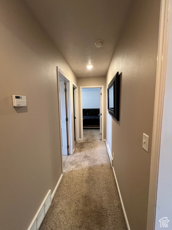 Photo 19 for MLS #2111372 at 207 S Stonegate Dr