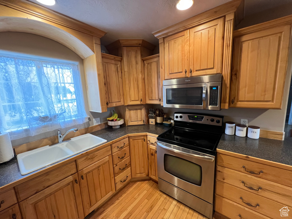 Photo 12 for MLS #2111372 at 207 S Stonegate Dr