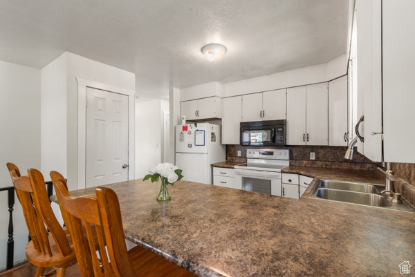 290 W APPLE BLOSSOM WAY Salem, UT 84653