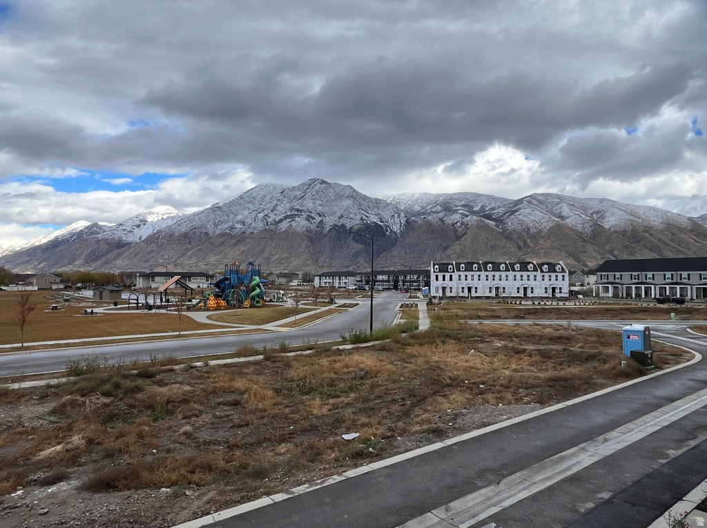 895 W HOBBLE CREEK CT #90 Springville, UT 84663