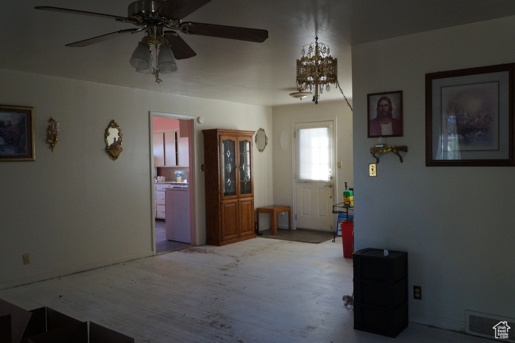 Photo 9 for MLS #2111377 at 176 E 400 South