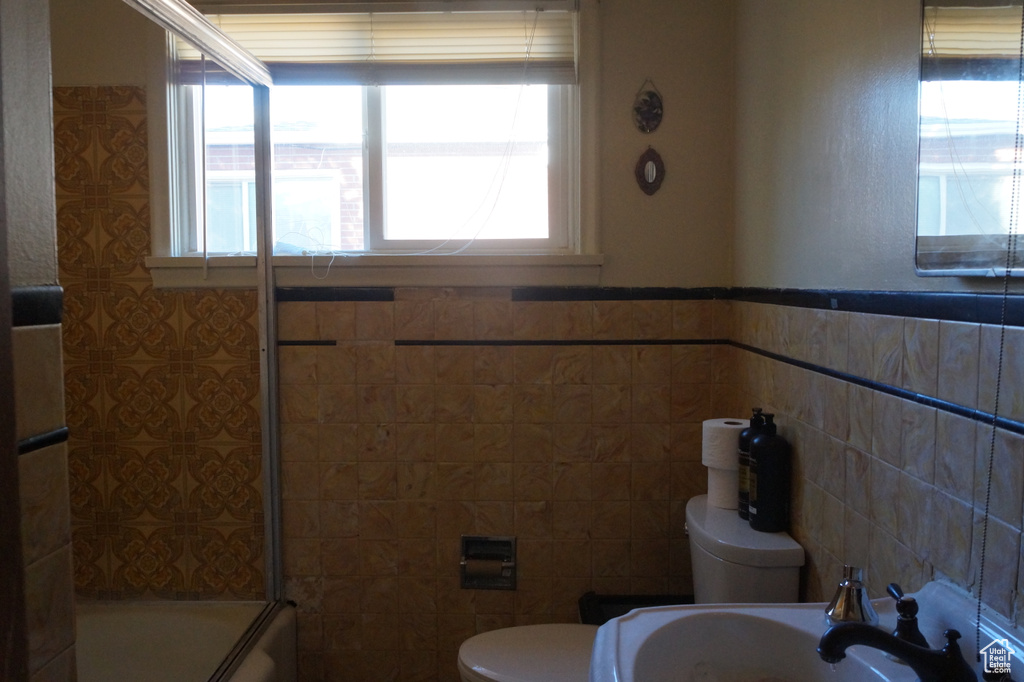 Photo 16 for MLS #2111377 at 176 E 400 South