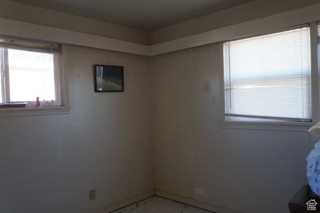 Photo 12 for MLS #2111377 at 176 E 400 South