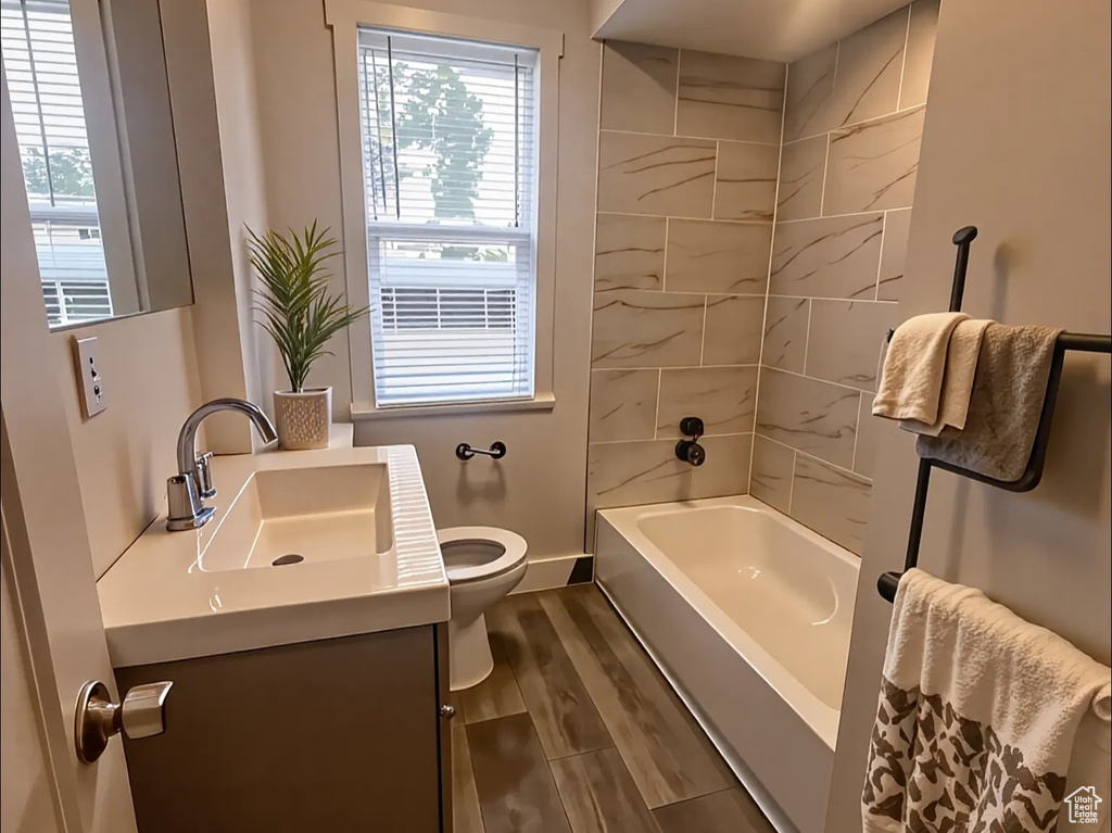 Photo 7 for MLS #2111380 at 1157 W Simondi Ave