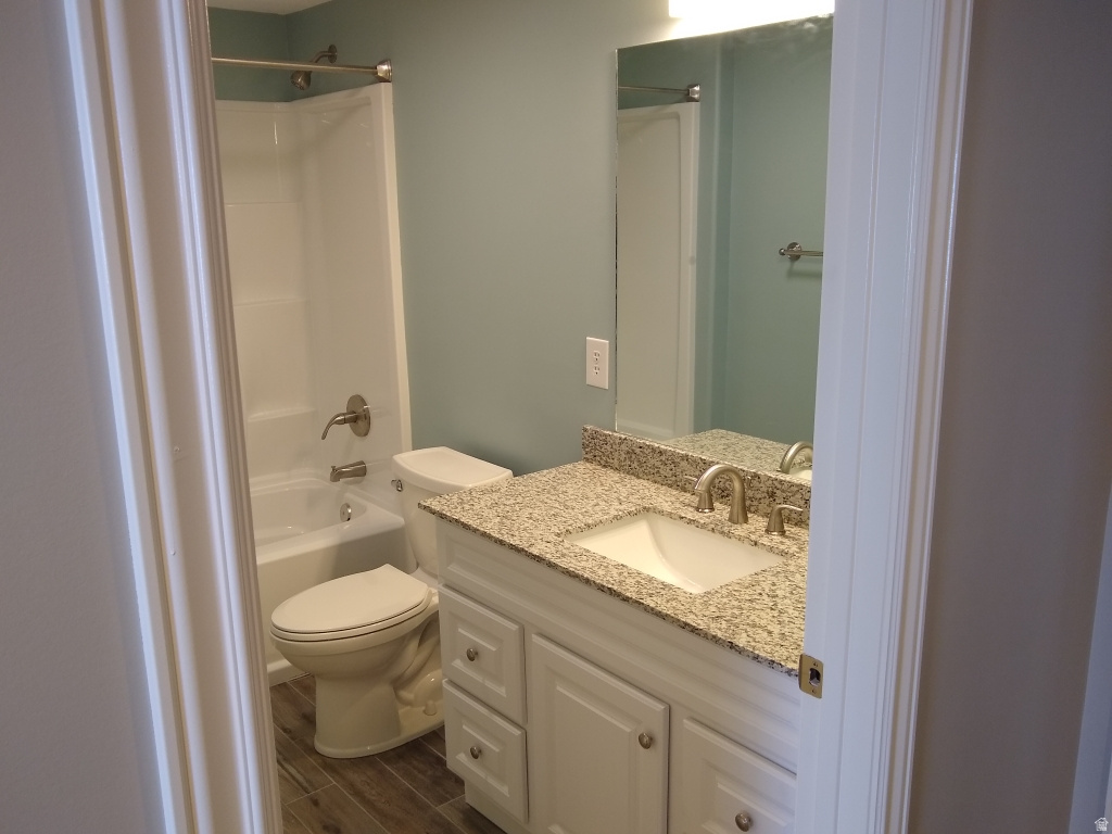 2164 W 2265 N Clinton, UT 84015