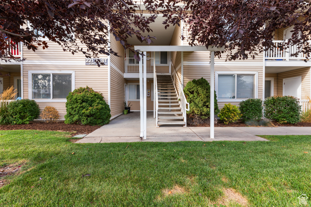 221 E FORT UNION BLVD Midvale, UT 84047