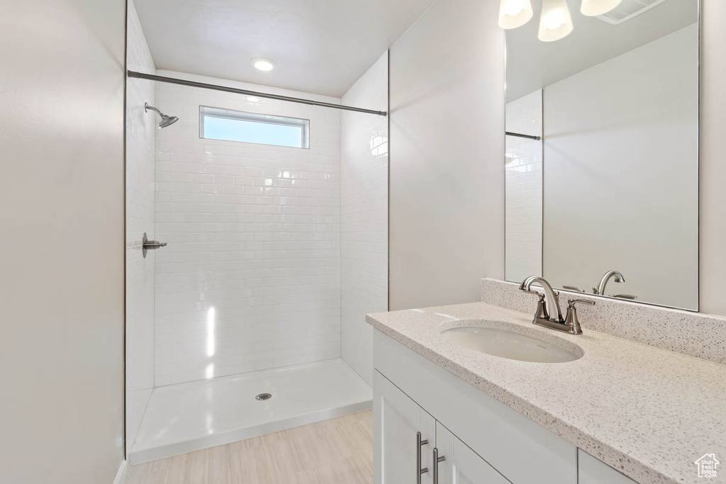 Photo 23 for MLS #2111385 at 49 E Broadway Dr #1037