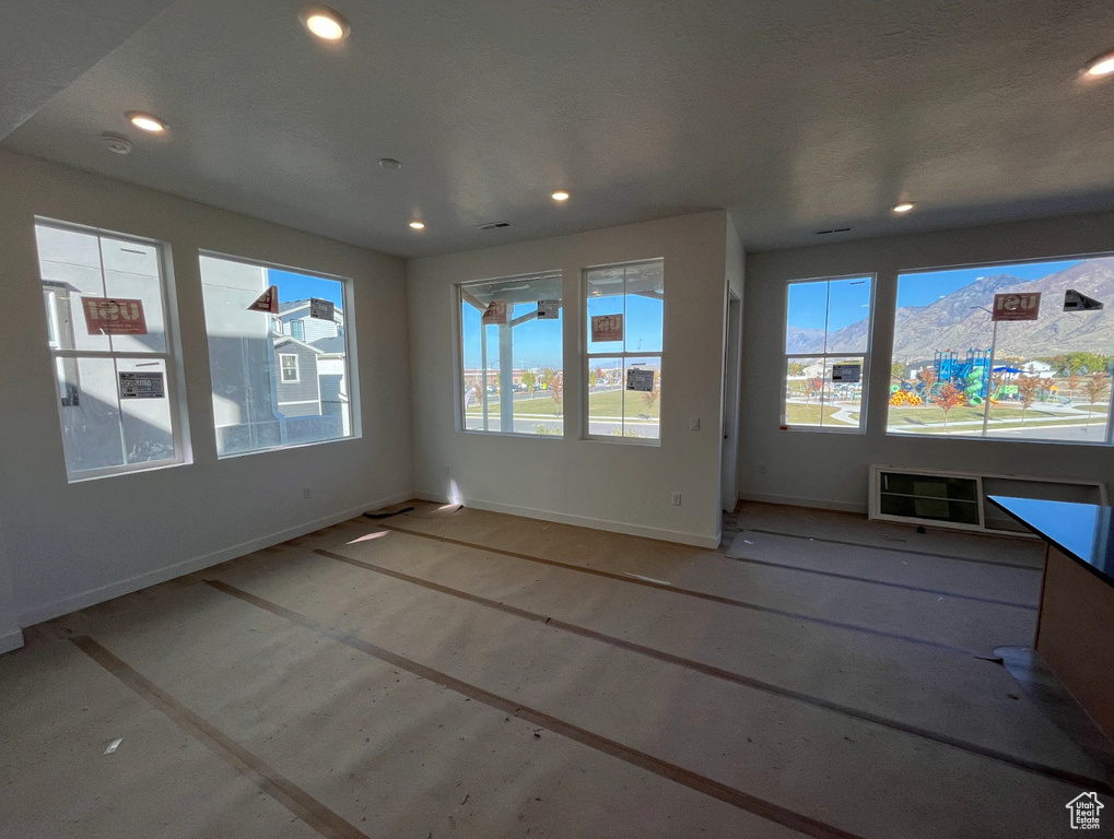 Photo 6 for MLS #2111393 at 883 W Hobble Creek Ct #91